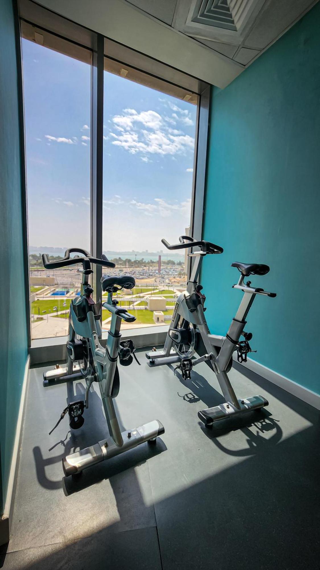 시티 센터 로타나 도하 외부 사진 The gym at the hotel